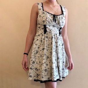 Rose vine vintage style swing dance dress 👗